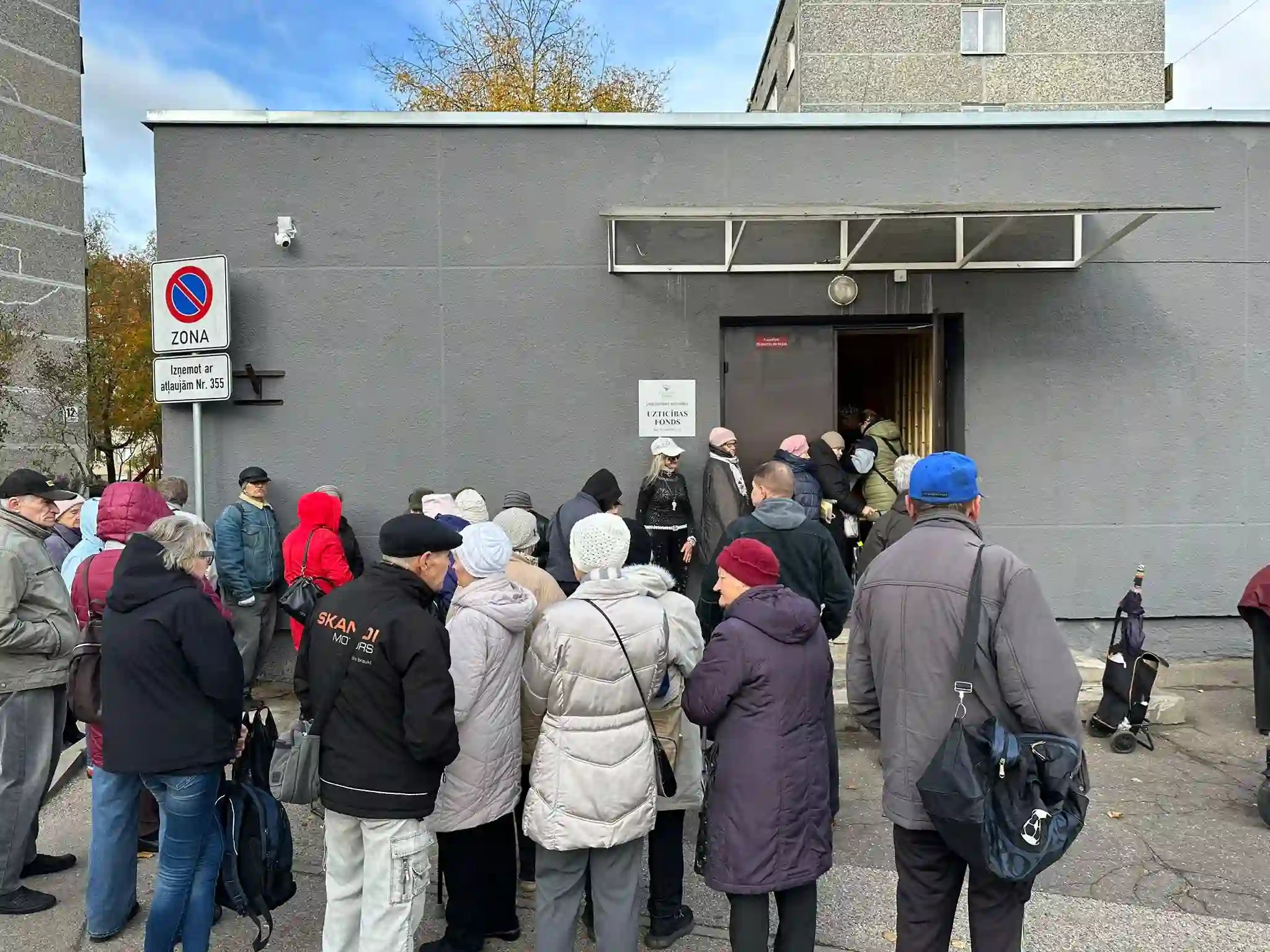 Maize ikvienam - Sadarbībā ar sabiedriskā labuma organizāciju Uzticības fonds